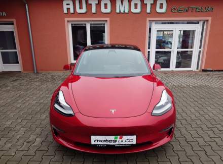 Tesla - Model 3