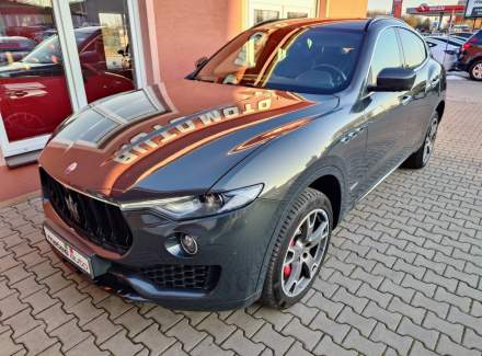 Maserati - Levante