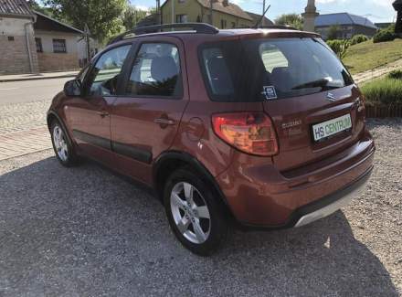 Suzuki - SX4
