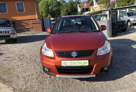 Suzuki - SX4
