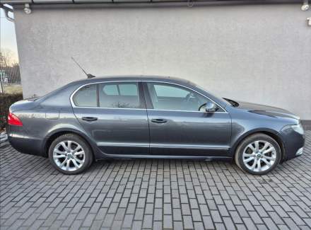 Škoda - Superb
