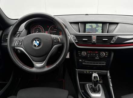 BMW - X1