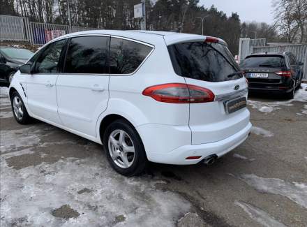 Ford - S-MAX