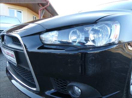 Mitsubishi - Lancer
