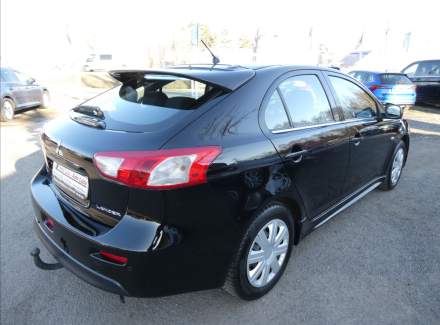 Mitsubishi - Lancer