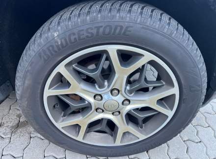 Jeep - Grand Cherokee