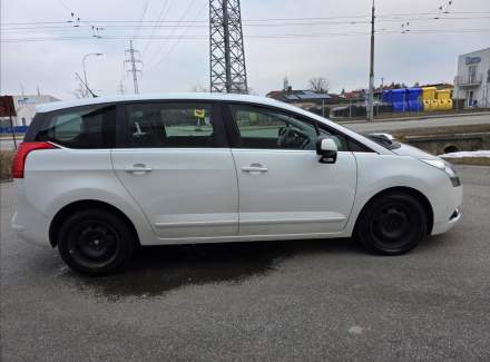 Peugeot - 5008