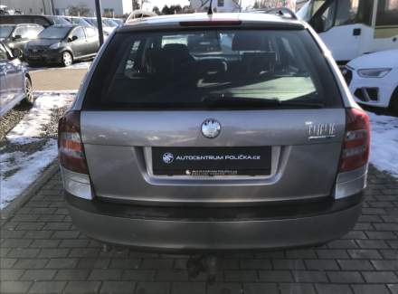 Škoda - Octavia