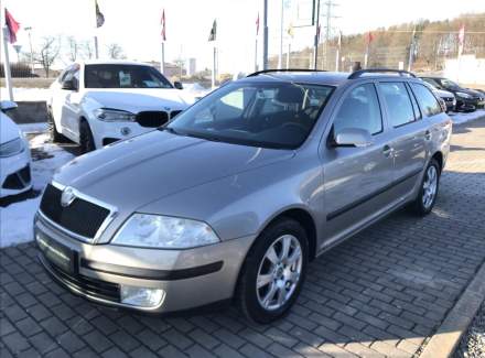 Škoda - Octavia