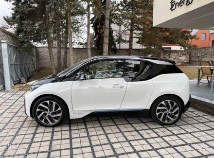BMW - i3