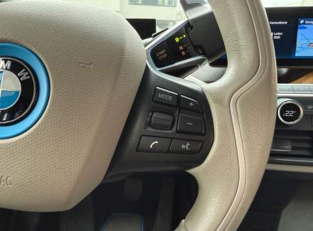 BMW - i3