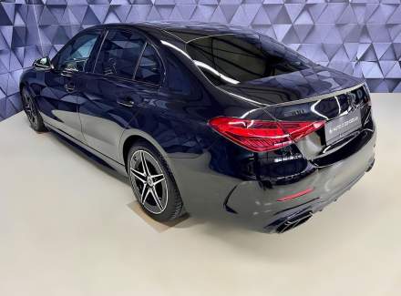 Mercedes-Benz - C-class