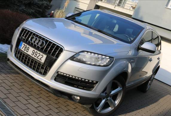 Audi - Q7