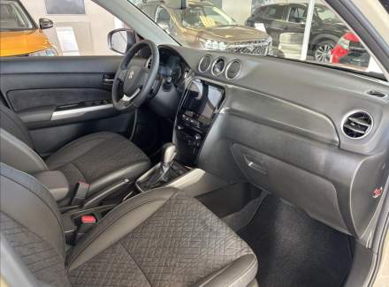 Suzuki - Vitara