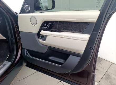 Land Rover - Range Rover