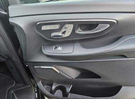 Mercedes-Benz - V-class