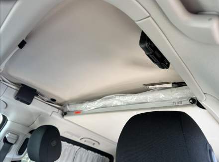 Mercedes-Benz - V-class