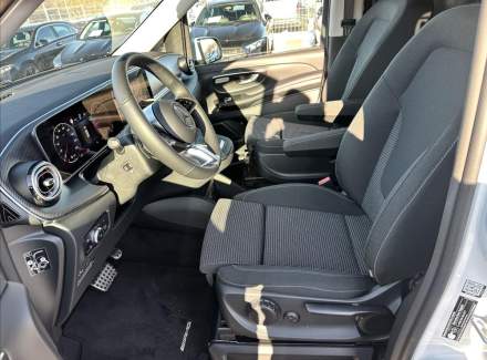 Mercedes-Benz - V-class