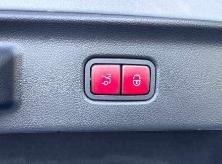 Mercedes-Benz - S-class