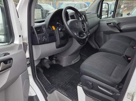 Mercedes-Benz - Sprinter