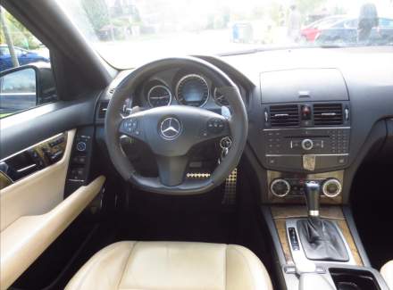 Mercedes-Benz - C-class