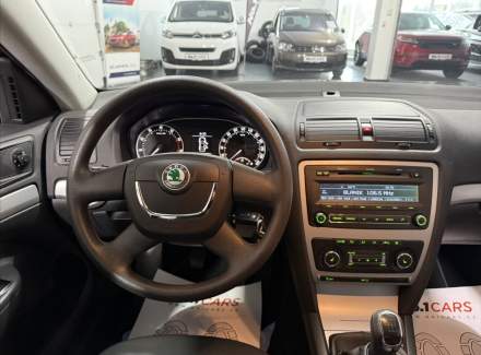 Škoda - Octavia