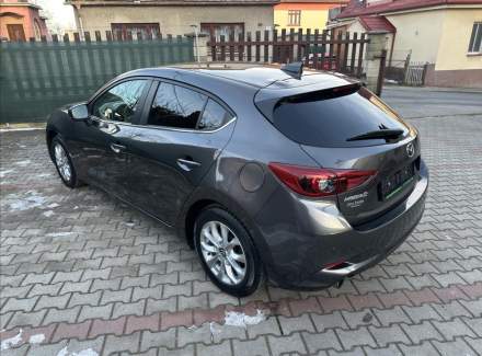 Mazda - 3