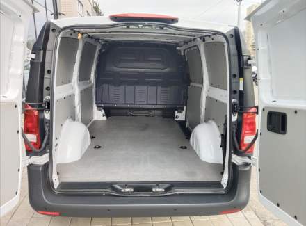 Mercedes-Benz - Vito