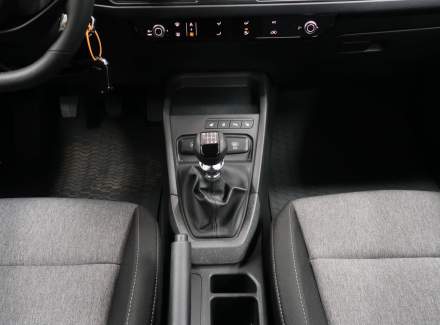 Kia - Stonic