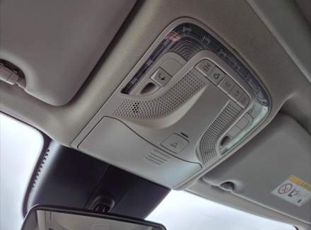 Mercedes-Benz - V-class