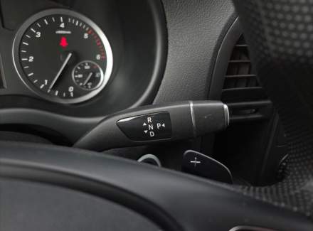 Mercedes-Benz - V-class