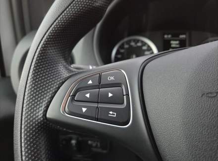 Mercedes-Benz - V-class