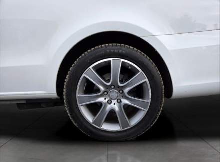 Mercedes-Benz - V-class