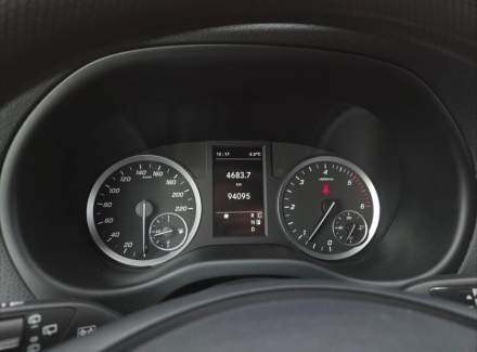 Mercedes-Benz - V-class