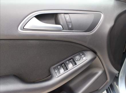 Mercedes-Benz - B-class