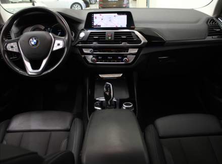 BMW - X3