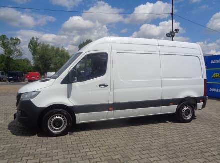 Mercedes-Benz - Sprinter