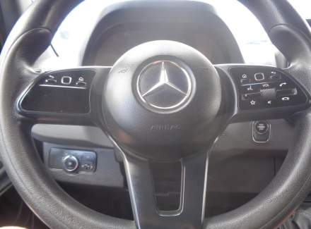 Mercedes-Benz - Sprinter