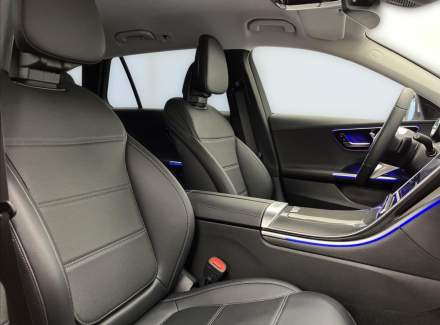 Mercedes-Benz - C-class