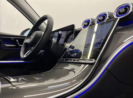 Mercedes-Benz - C-class