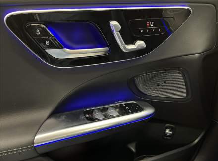 Mercedes-Benz - C-class