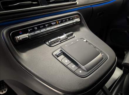 Mercedes-Benz - V-class