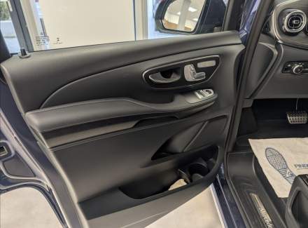 Mercedes-Benz - V-class