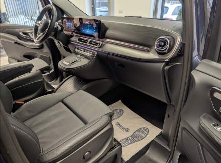 Mercedes-Benz - V-class