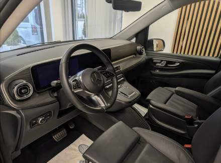 Mercedes-Benz - V-class