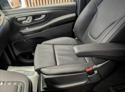 Mercedes-Benz - V-class