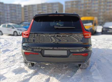 Volvo - XC40