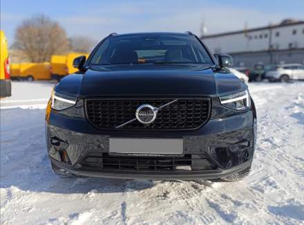 Volvo - XC40