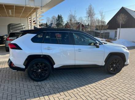 Toyota - RAV 4