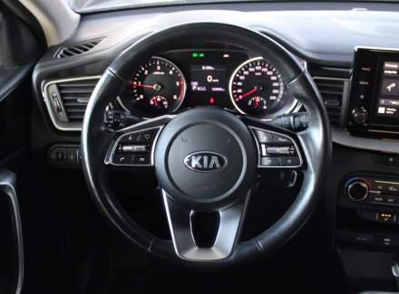 Kia - Cee'd